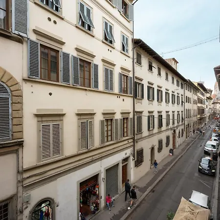 Apartamento Via Sant'egidio, 3 - Spacious And Bright Just 300mt From The Duomo Florença