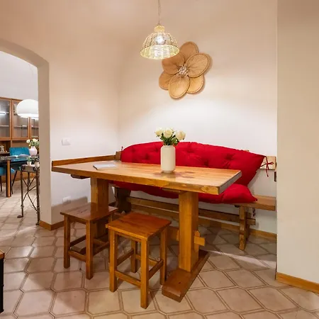 Via Sant'egidio, 3 - Spacious And Bright Just 300mt From The Duomo * Florença